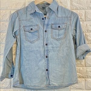 New never worn denim long sleeve shirt.